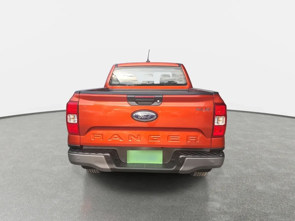 Ford Ranger 2.0 Xls Diesel 4x2 Dob. Cab. Mt 4p año 2025
