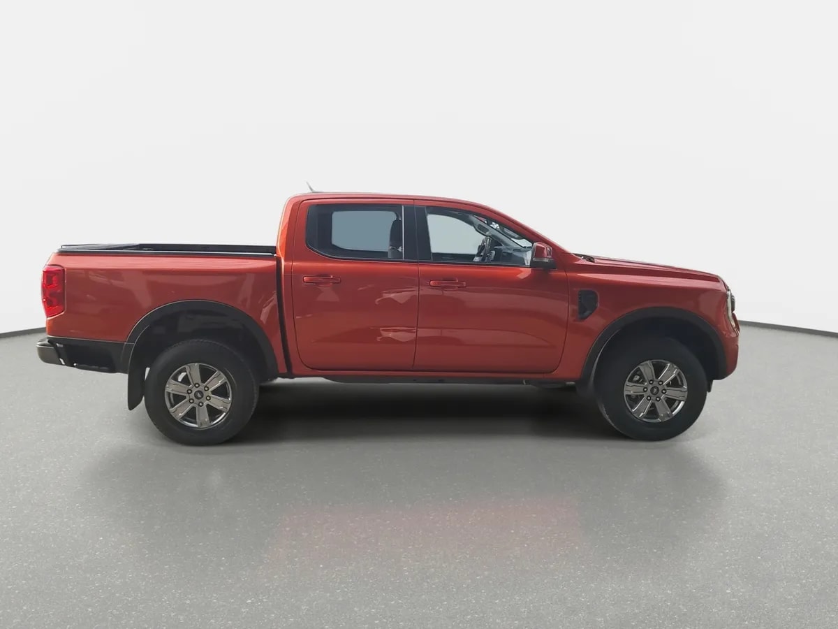 Ford Ranger 2.0 Xls Diesel 4x2 Dob. Cab. Mt 4p año 2025