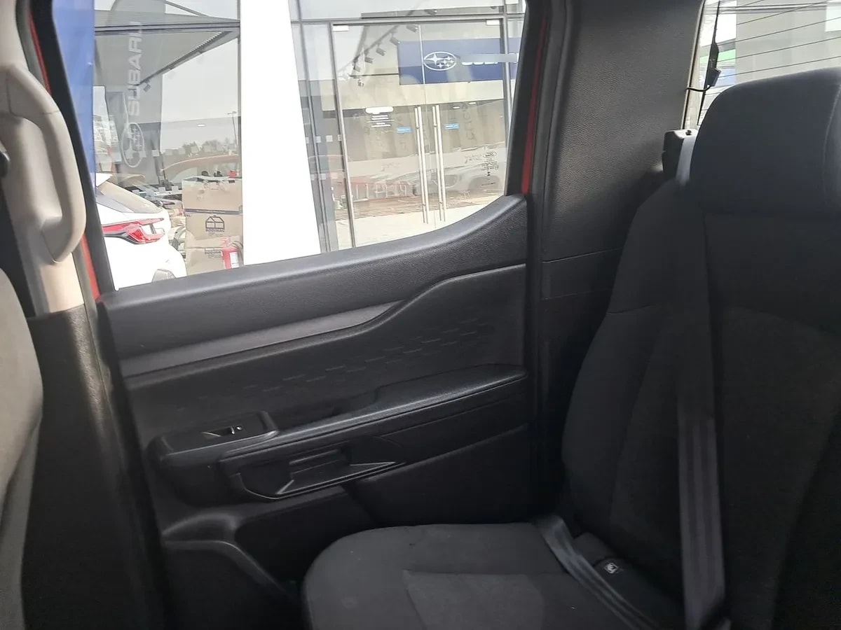 Ford Ranger 2.0 Xls Diesel 4x2 Dob. Cab. Mt 4p año 2025