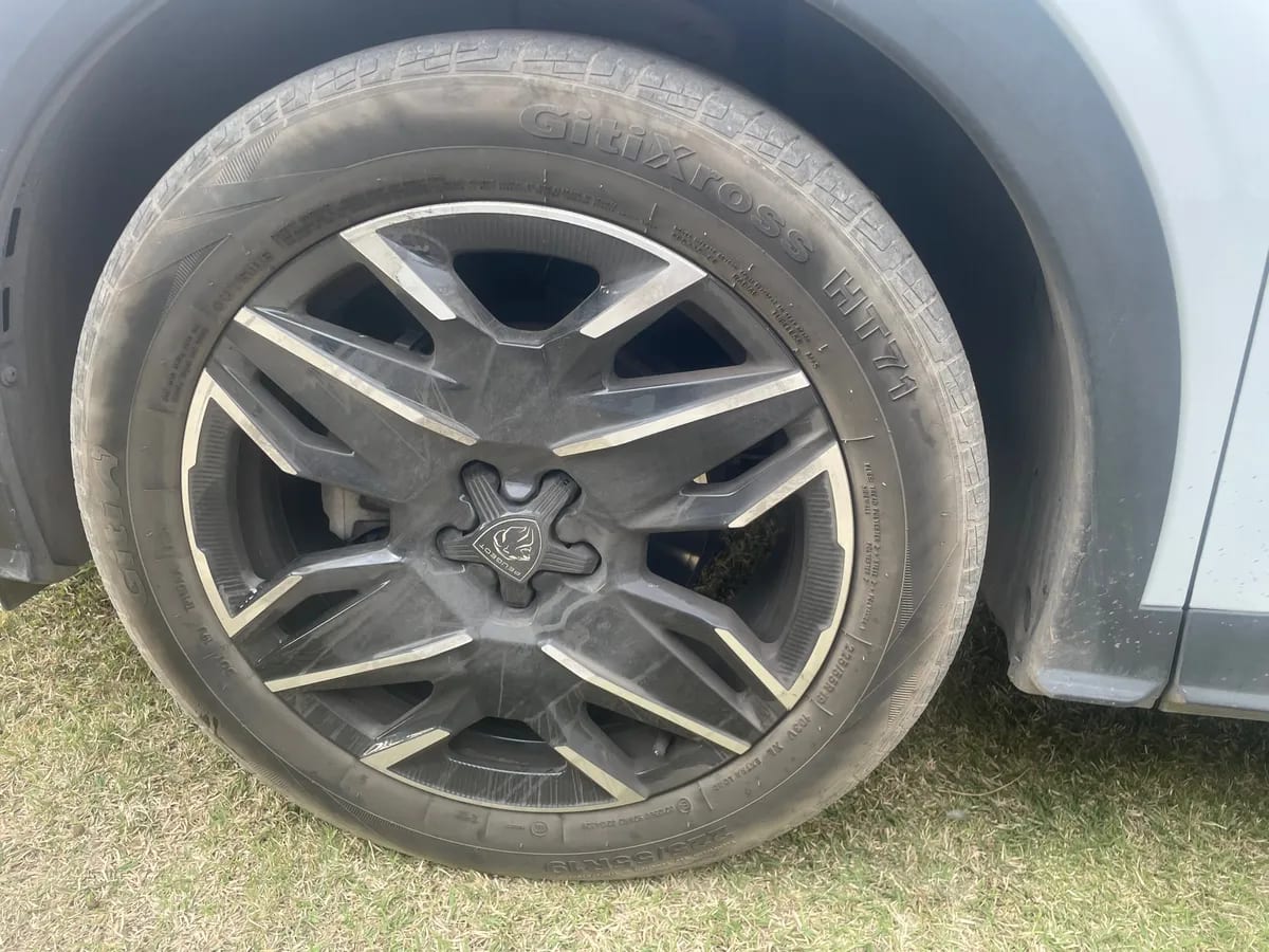 PEUGEOT 3008 1.2 Premiere Mhev 136 At Hibrido año 2025