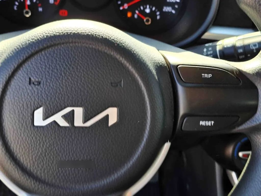 Kia Morning 1.2 Ex 4x2 Hb Abs Ac 5mt 5p año 2023