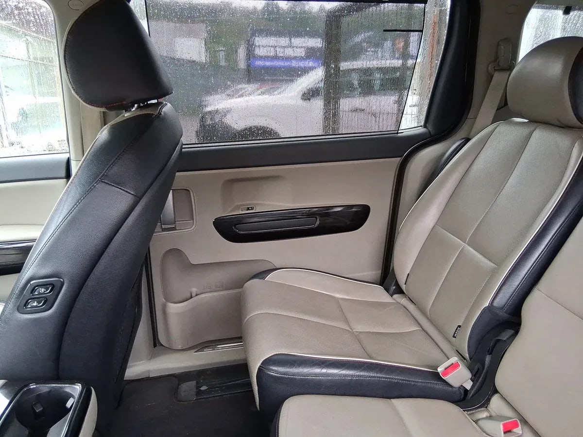 Kia Grand Carnival 2.2 Ex Diesel 4x2 8at 5p año 2020