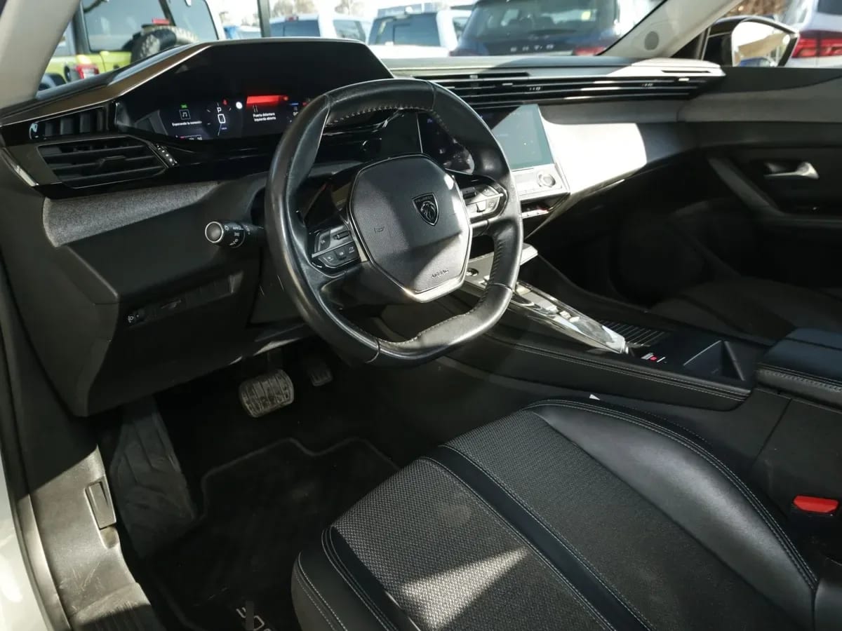 PEUGEOT 308 1.5 Allure Pack Bluehdi 130 At Diesel año 2022
