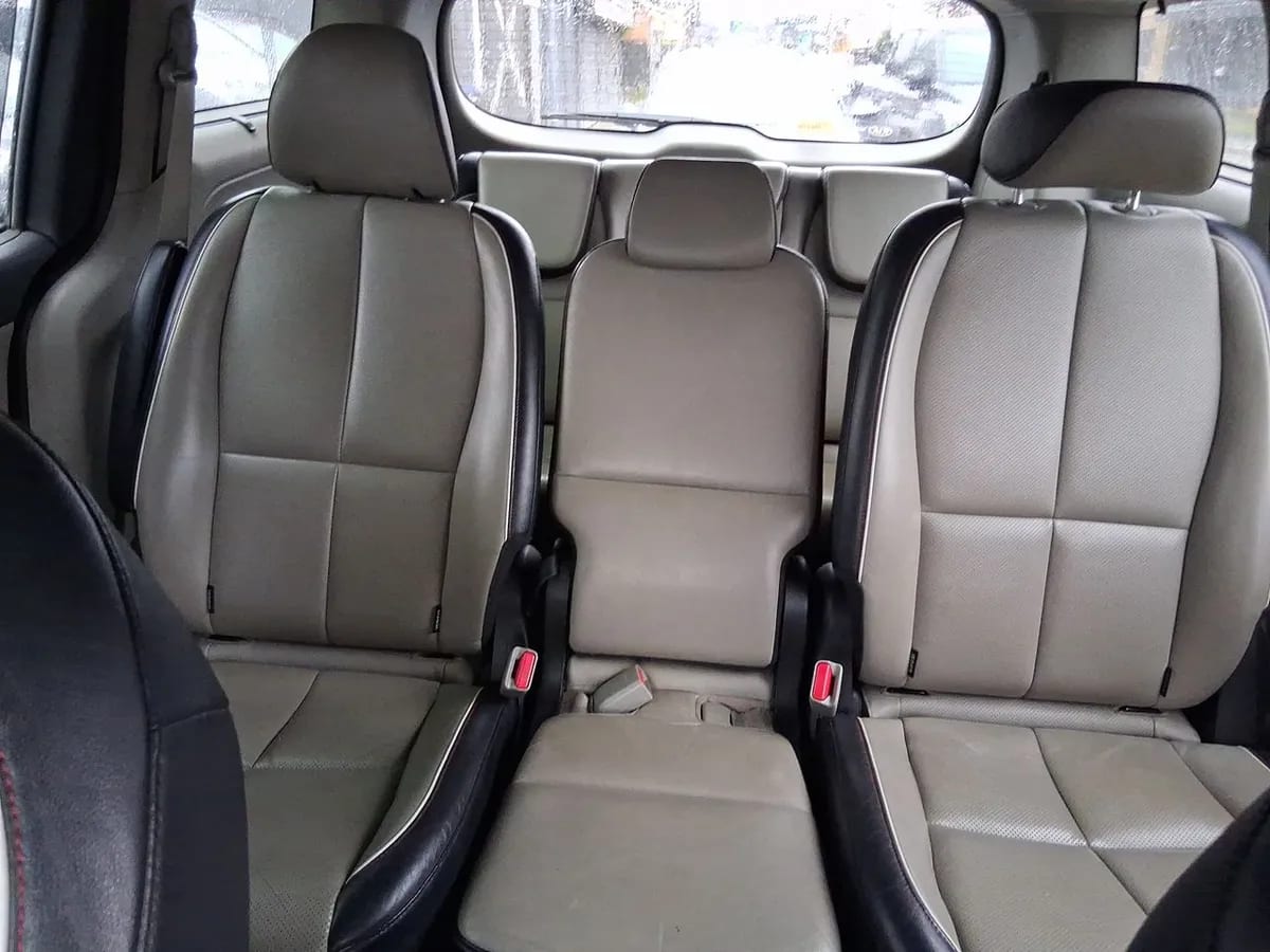 Kia Grand Carnival 2.2 Ex Diesel 4x2 8at 5p año 2020