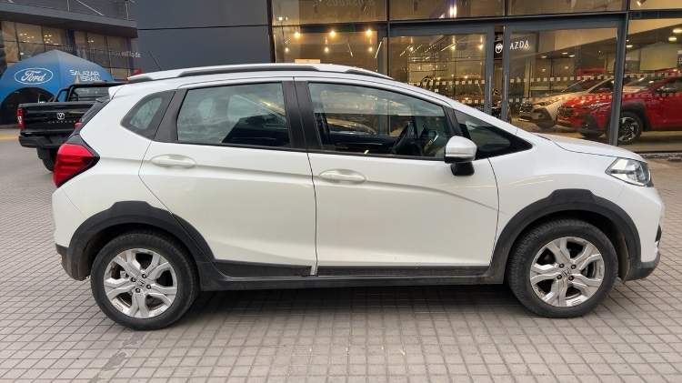 Honda Wr-V 1.5 Lx 4x2 Mt 5p año 2019