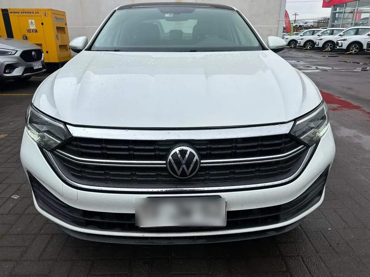 Volkswagen Jetta 1.4 Comfortline Sky 4x2 At 4p año 2024