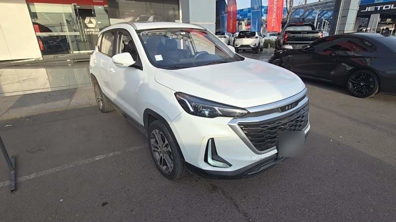 BAIC X35 1.5 Luxury 4x2 Mt 5p año 2023