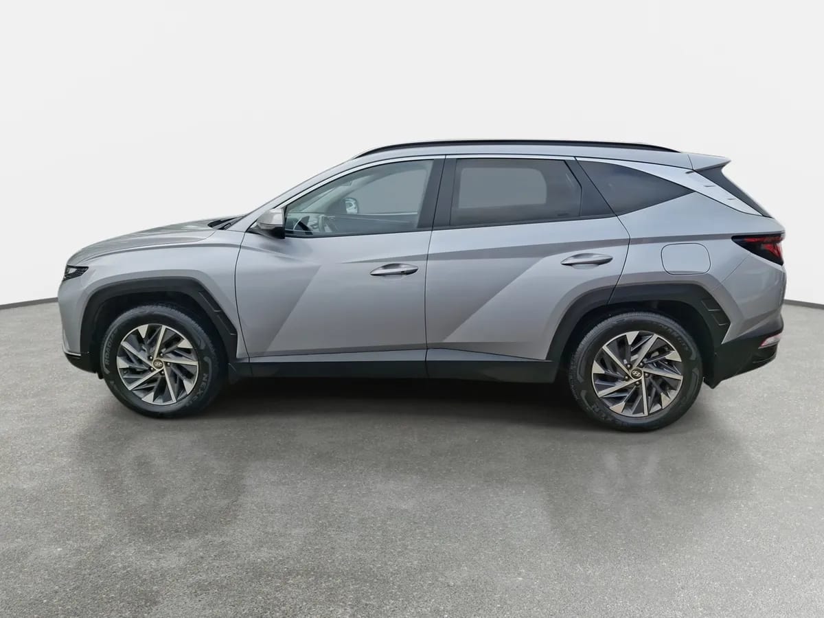 Hyundai Tucson 2.0 Nx4 Plus Fl 2wd At 5p año 2025
