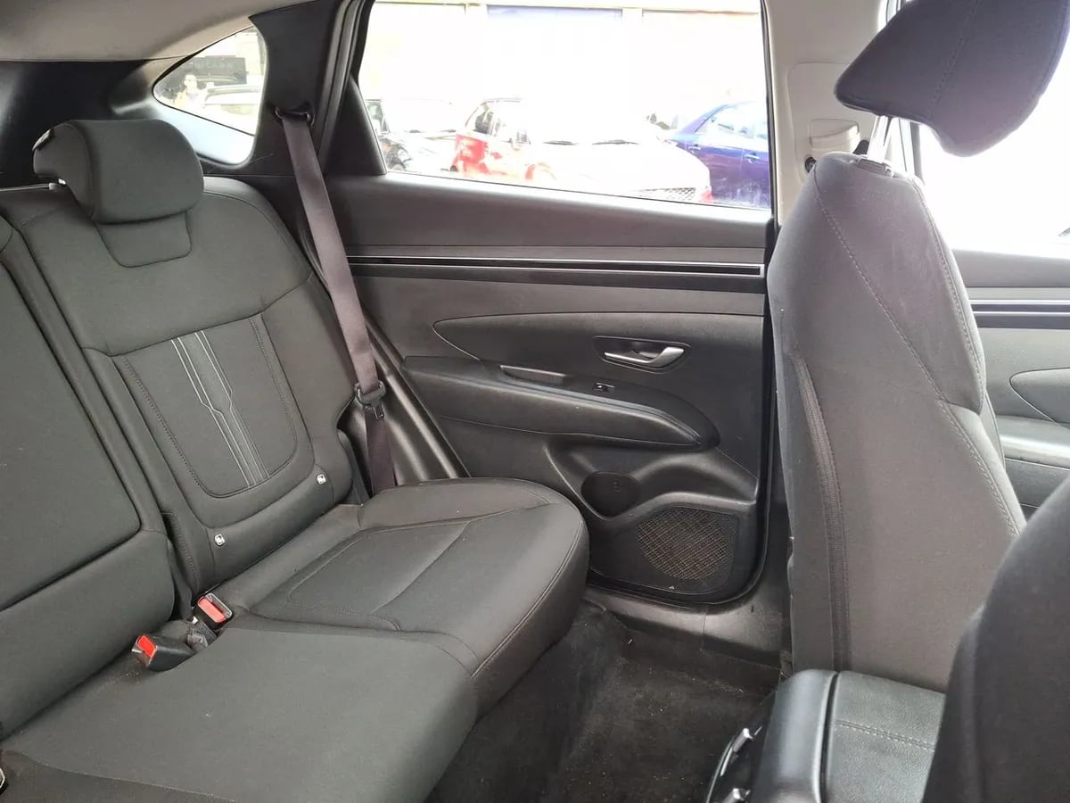 Hyundai Tucson 2.0 Nx4 Plus Fl 2wd At 5p año 2025