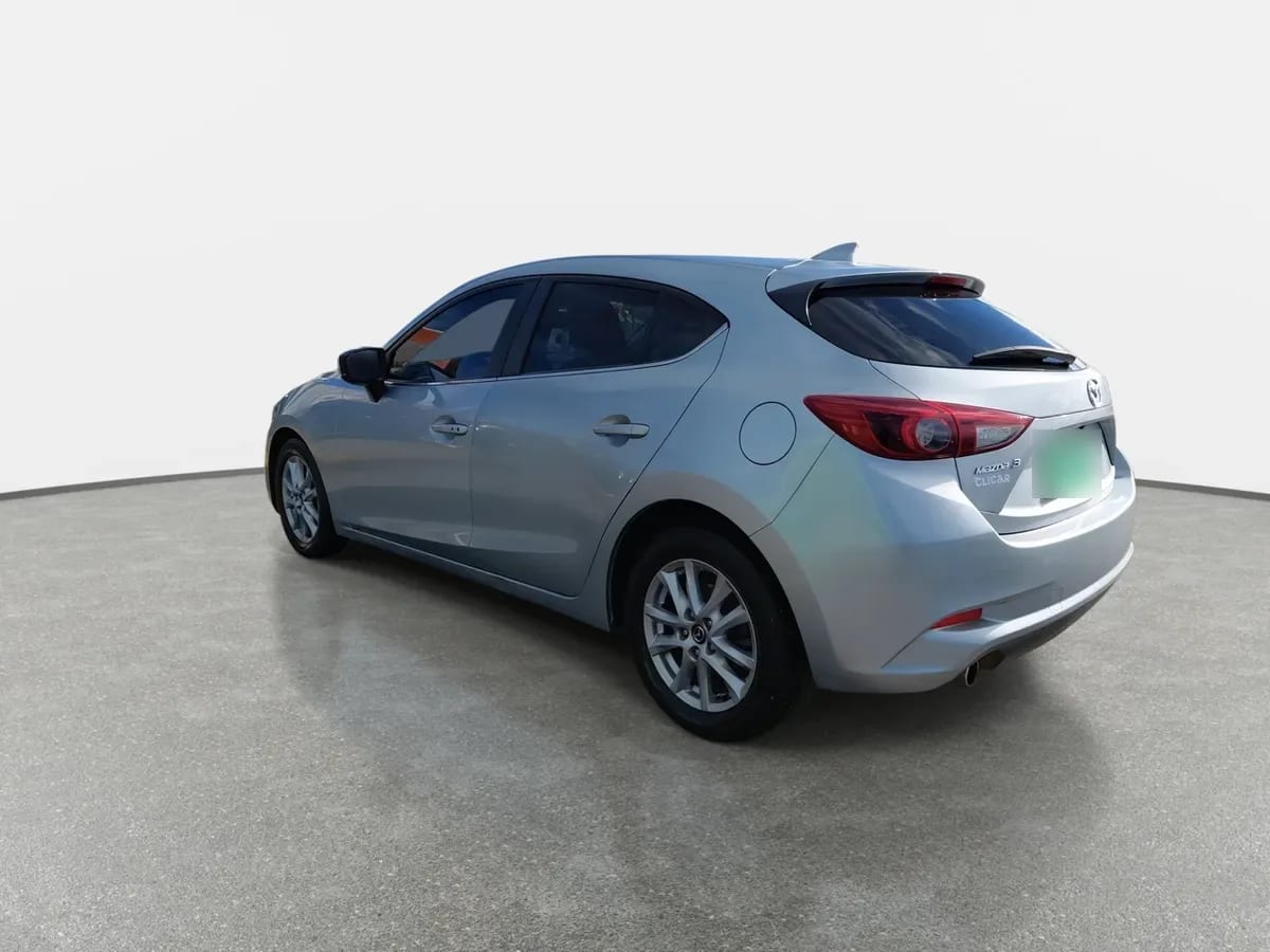 Mazda 3 2.0 Sport V Hb 6mt 5p año 2020