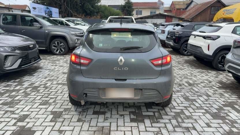 Renault Clio 0.9t Expression 4x2 Hb Mt 5p año 2020
