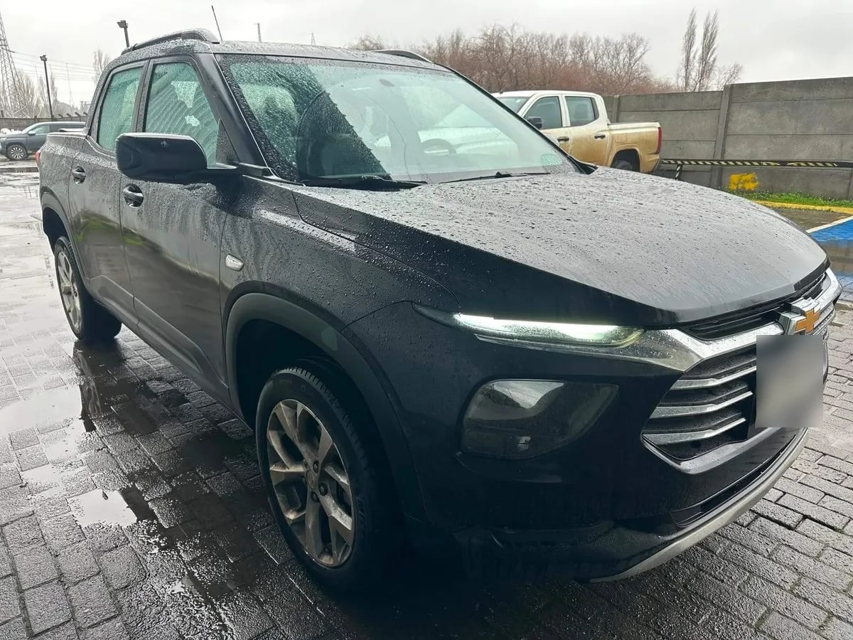Chevrolet Montana 1.2t Ltz S 4x2 At 4p año 2025