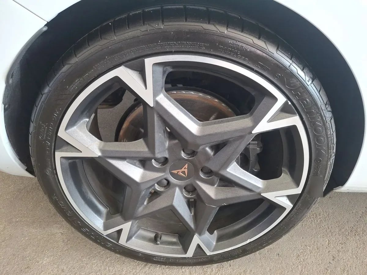 Cupra Leon 2.0 Tsi Vz 4x2 Dsg At 5p año 2026