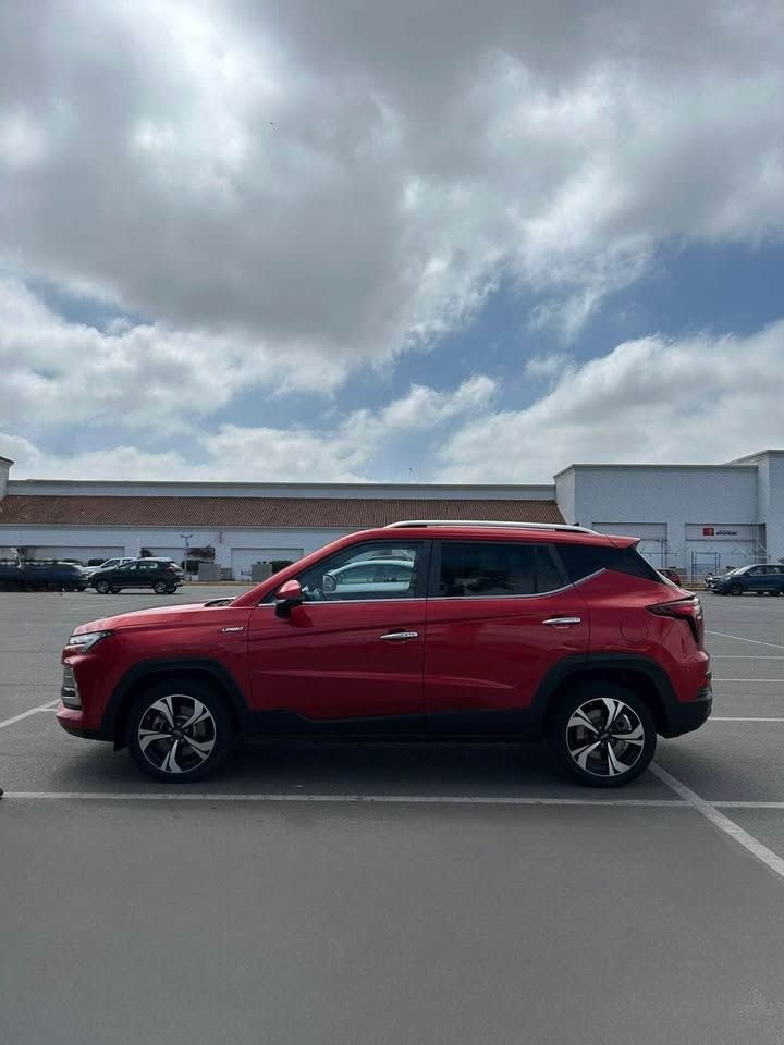 JAC JS4 1.5 Advance Cvt At año 2022