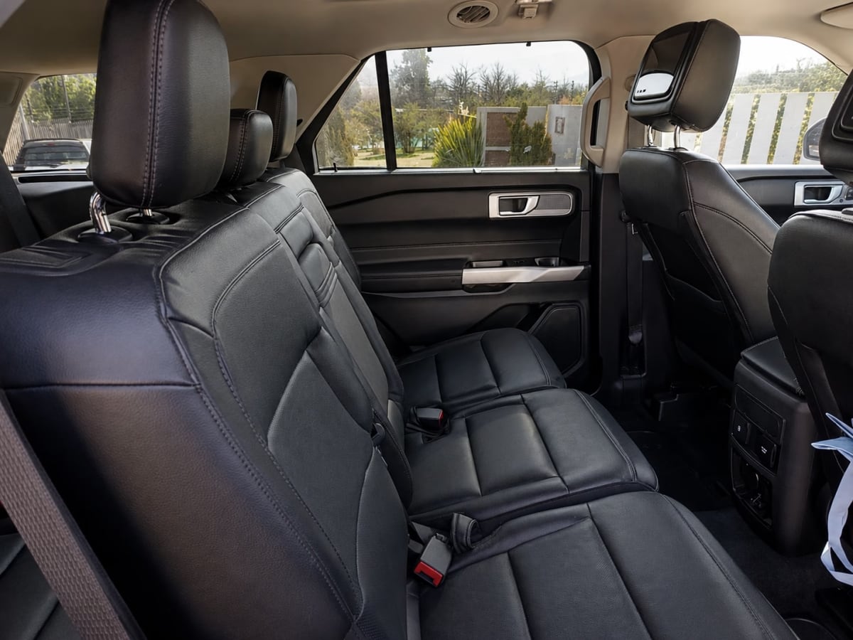 Ford Explorer Limited año 2023