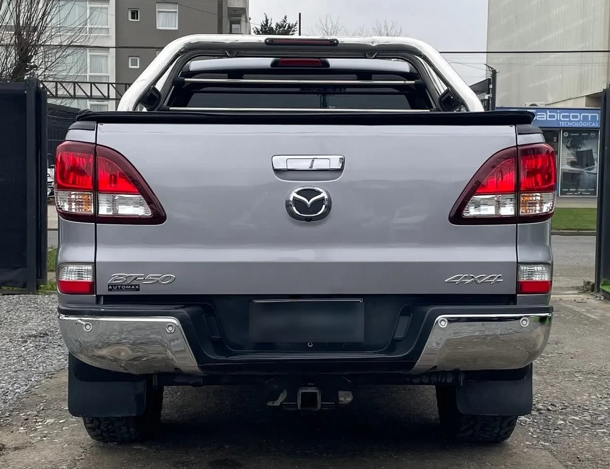 MAZDA BT-50 3.2 Dc Sdx High At 4x4 Diesel año 2022