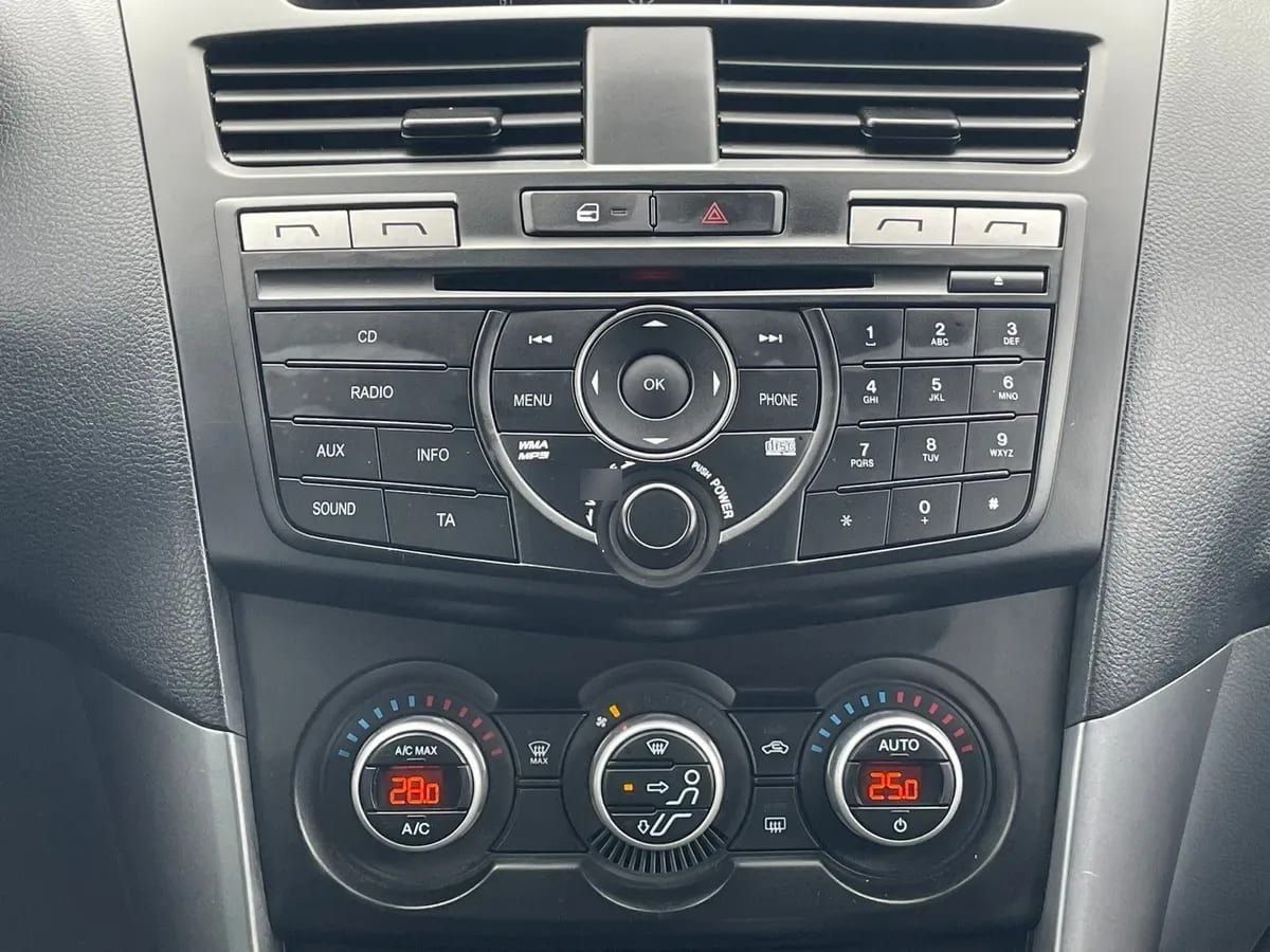 MAZDA BT-50 3.2 Dc Sdx High At 4x4 Diesel año 2022