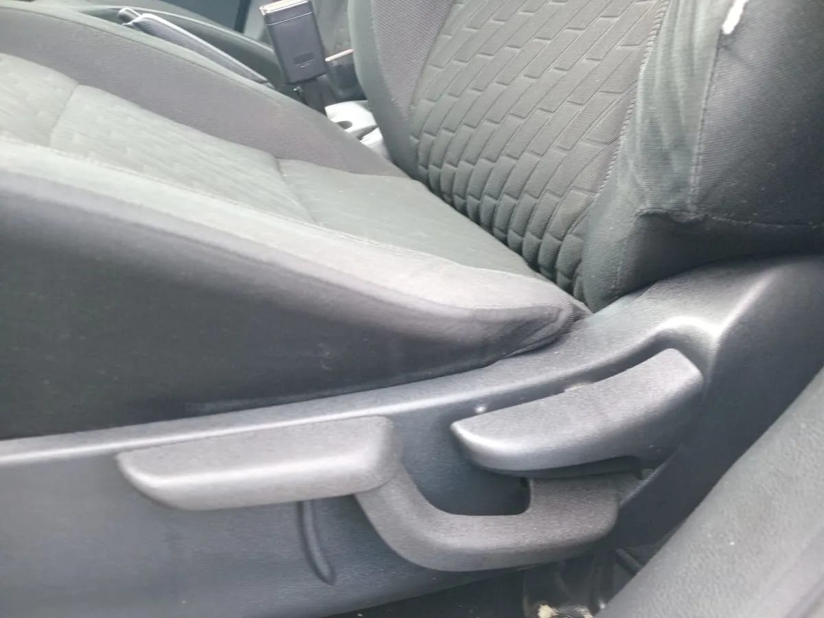 Nissan Kicks 1.6 Sense Mt 5p año 2022