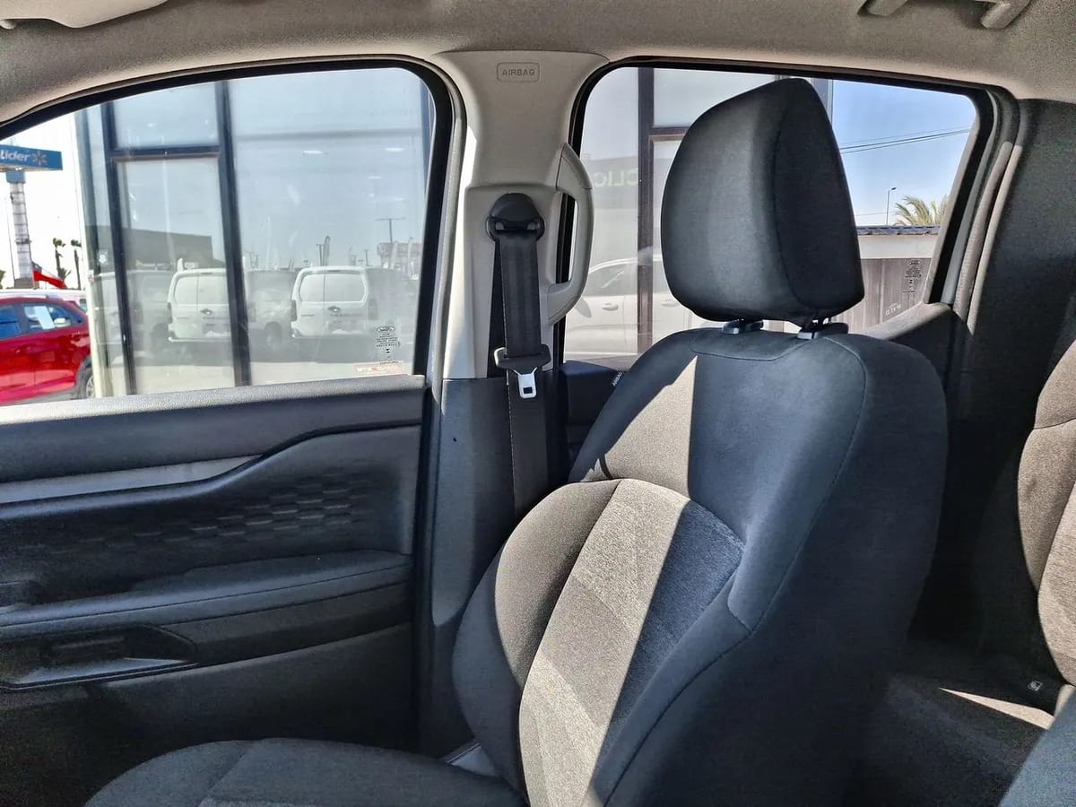 Ford Ranger 2.0 Xls Diesel 4x2 Dob. Cab. Mt 4p año 2026
