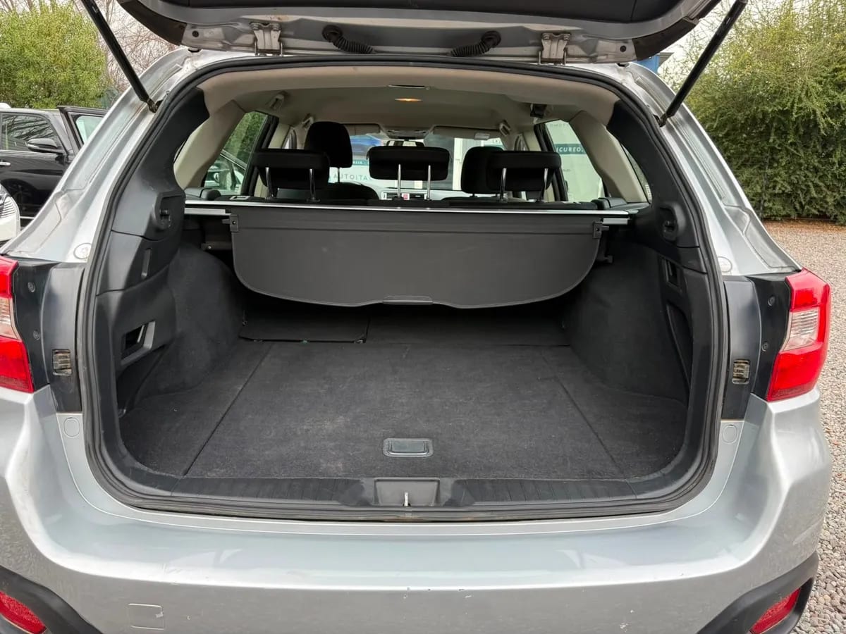 SUBARU OUTBACK 2.5 Cvt Xs At año 2017