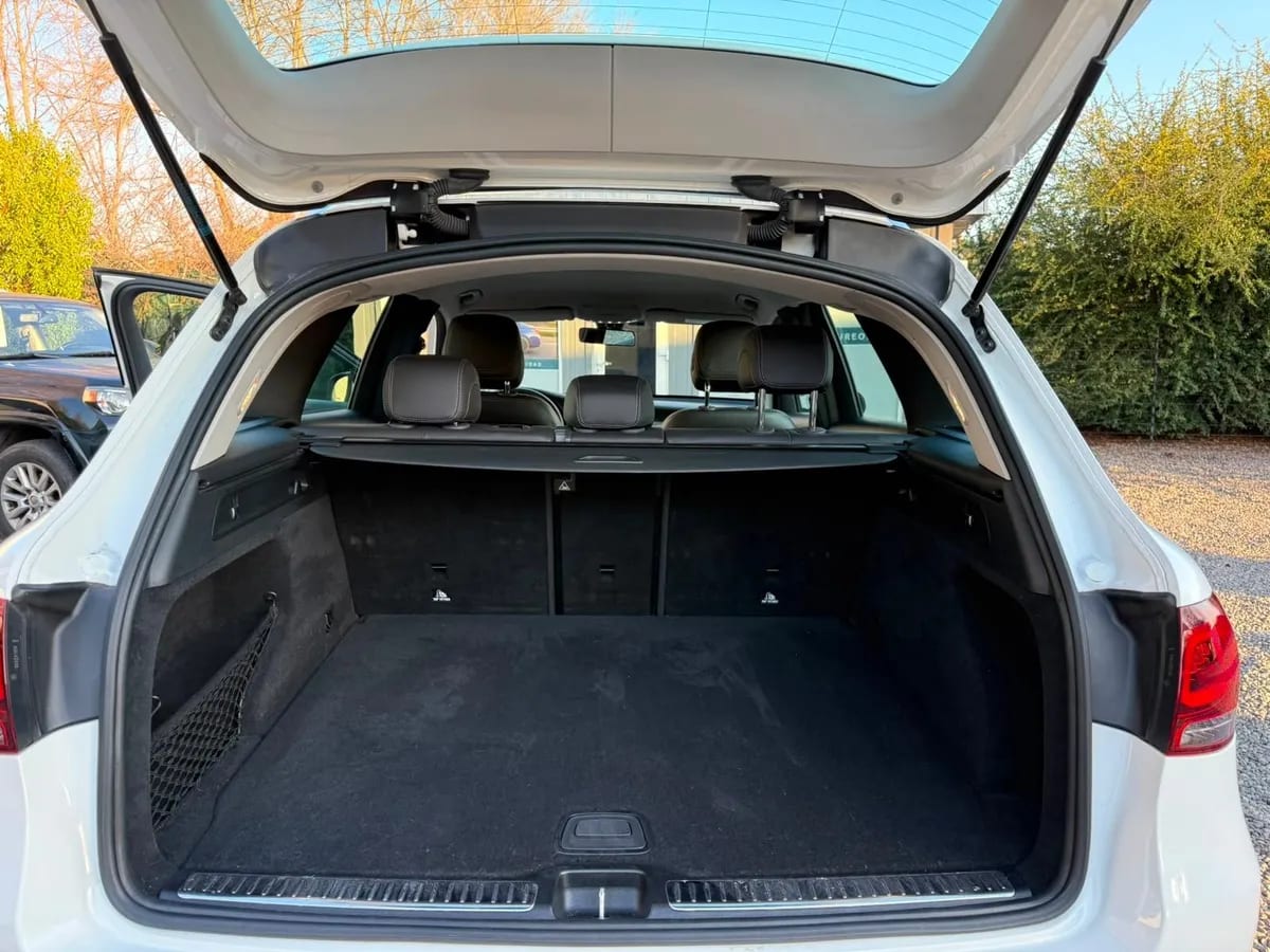 MERCEDES BENZ C200 Otra año 2022