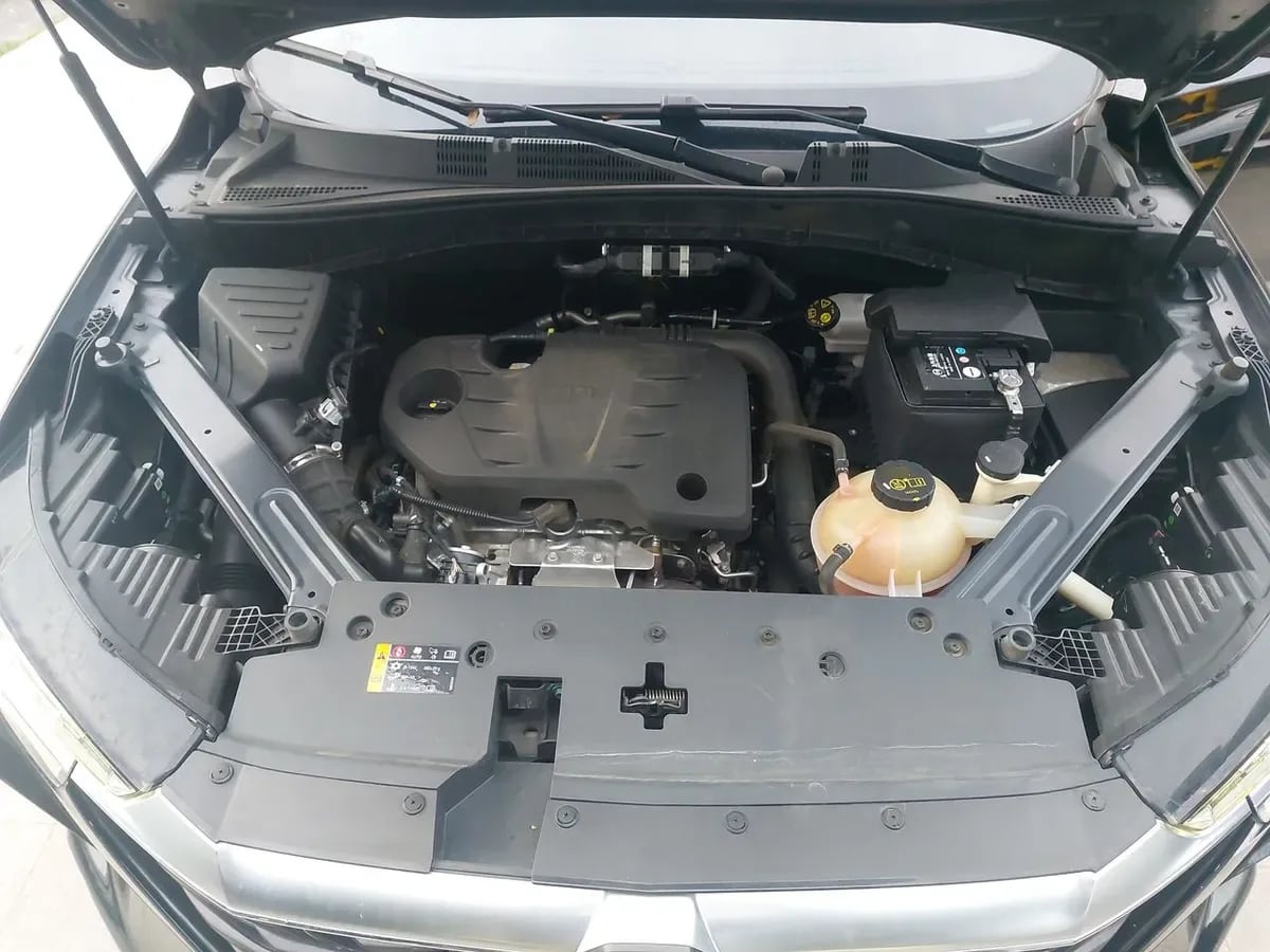 MG Mg Rx5 1.5t Com 2wd Dct At 5p año 2024