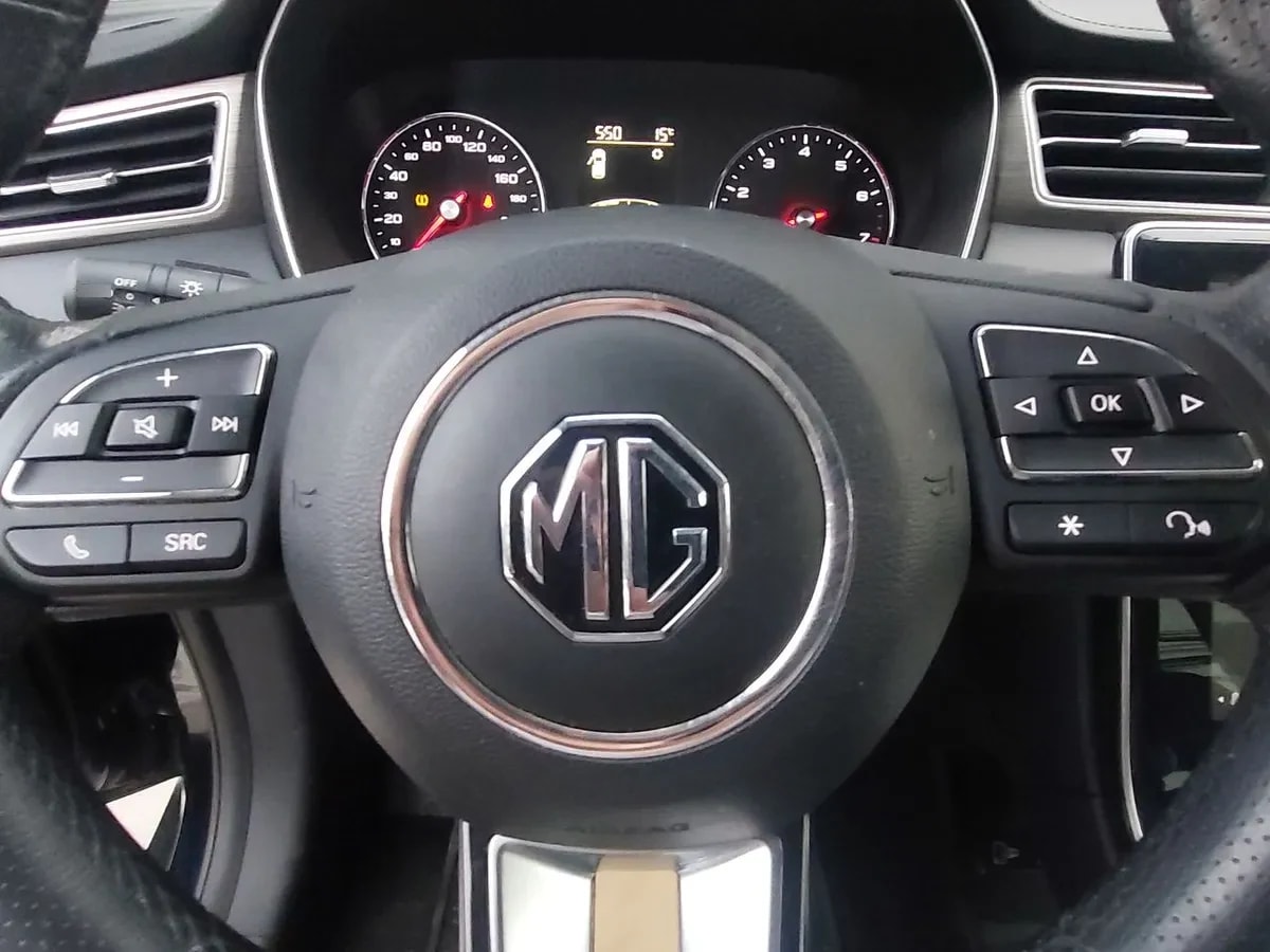 MG Mg Rx5 1.5t Com 2wd Dct At 5p año 2024