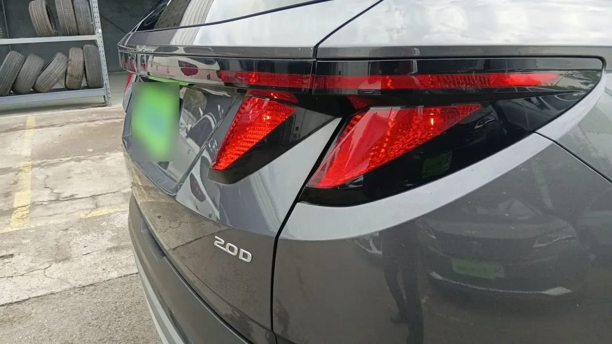Hyundai Tucson 2.0 Nx4 Plus Fl Diesel 2wd At 5p año 2025