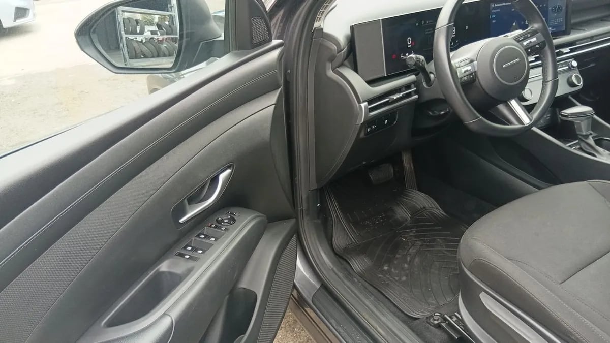 Hyundai Tucson 2.0 Nx4 Plus Fl Diesel 2wd At 5p año 2025