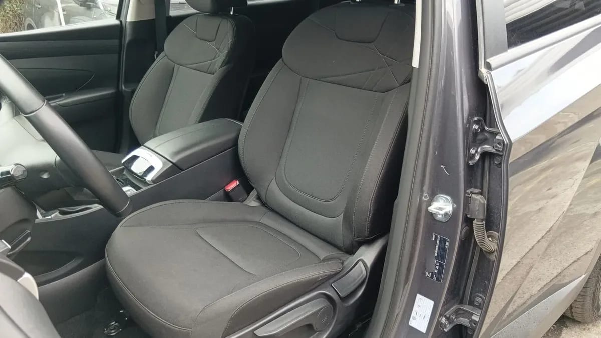 Hyundai Tucson 2.0 Nx4 Plus Fl Diesel 2wd At 5p año 2025