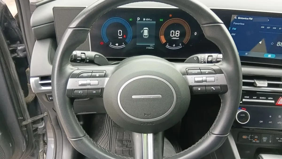 Hyundai Tucson 2.0 Nx4 Plus Fl Diesel 2wd At 5p año 2025