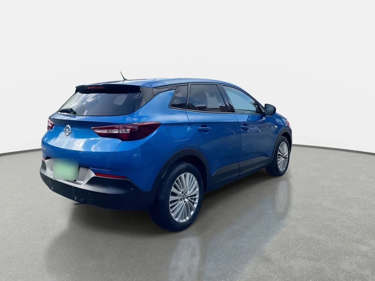 Opel Grandland 1.5 Dynamic Td Diesel At8 5p año 2021