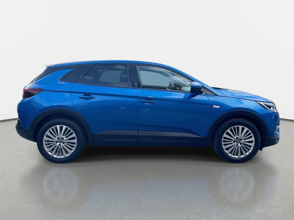 Opel Grandland 1.5 Dynamic Td Diesel At8 5p año 2021