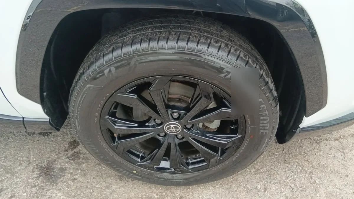 Toyota Rav 4 2.5 Xse Hybrid 4x2 Cvt At 5p año 2024