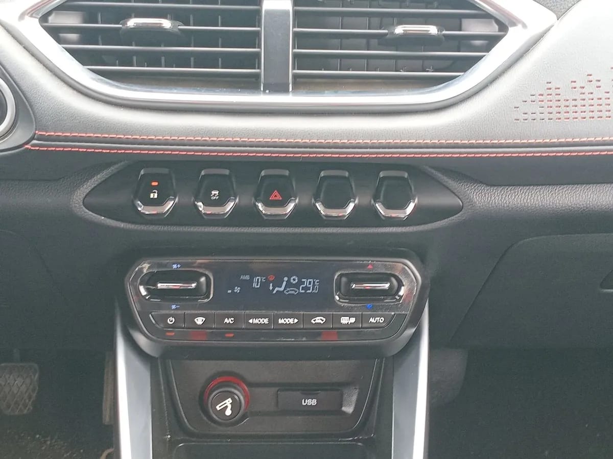Chevrolet Groove 1.5 Premier Mt 5p año 2022