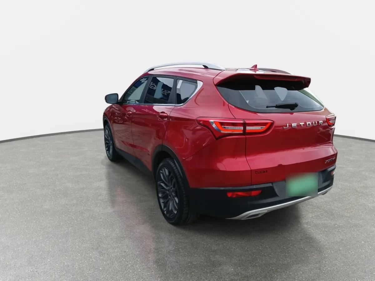 Jetour X70 1.5t Lux 4x2 Mt 5p año 2024