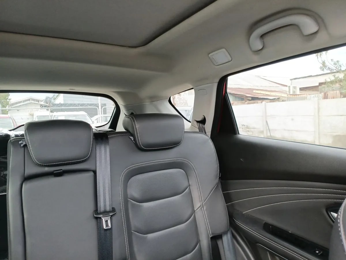Jetour X70 1.5t Lux 4x2 Mt 5p año 2024