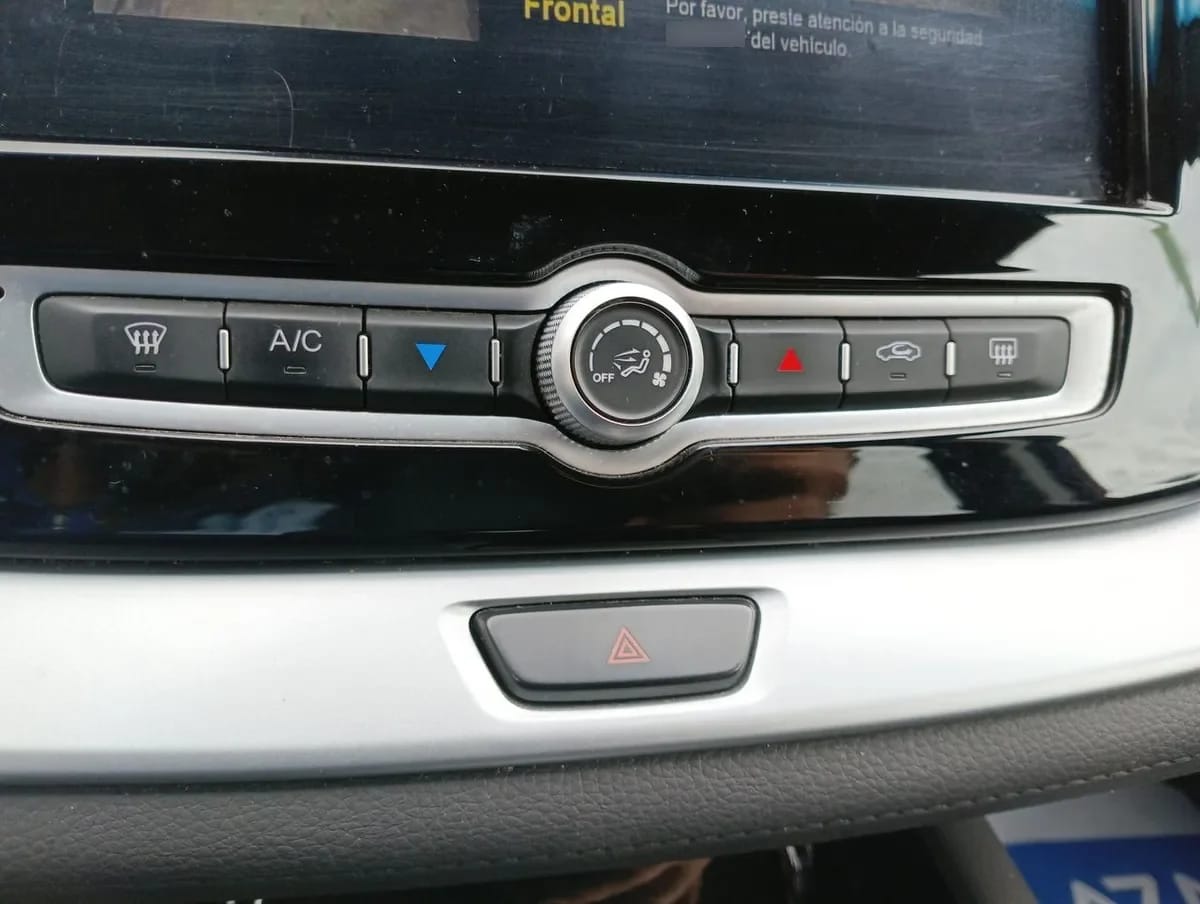 Jetour X70 1.5t Lux 4x2 Mt 5p año 2024