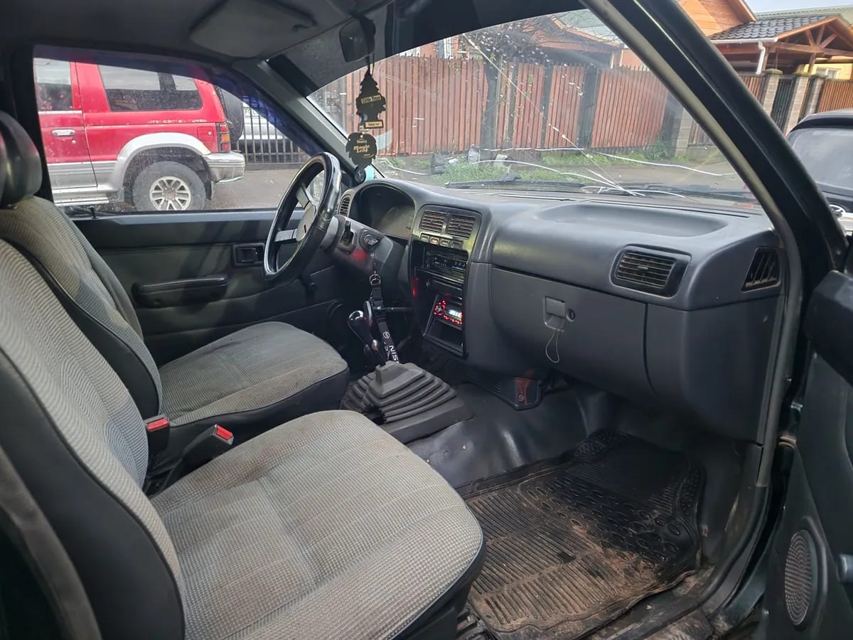 Nissan D21 Otra año 1995