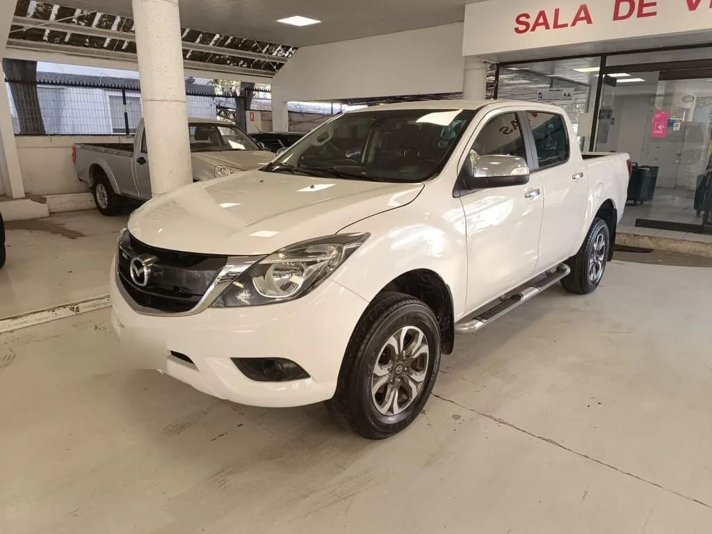 Mazda Bt-50 Dcab 4x4 2.2 Mt año 2021