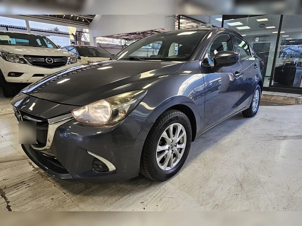 Mazda 2 Sedan Mazda New 2 1.5 año 2016