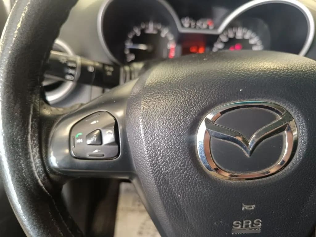 Mazda Bt-50 Dcab 4x4 2.2 Mt año 2021