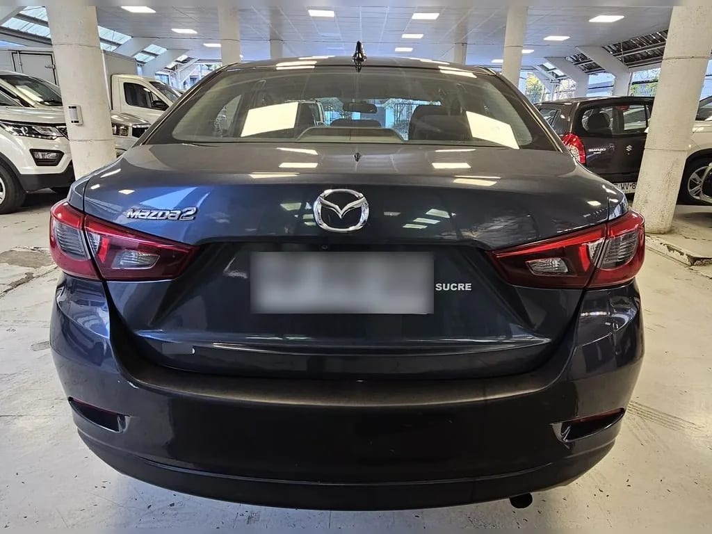 Mazda 2 Sedan Mazda New 2 1.5 año 2016