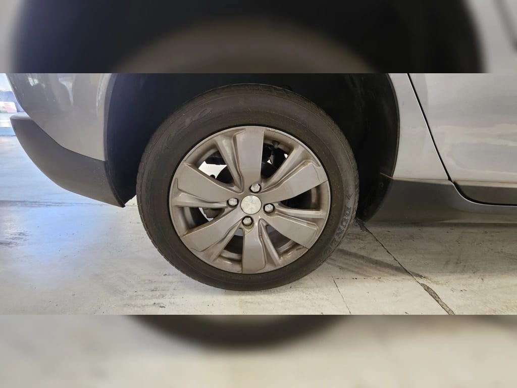 Peugeot 208 Peugeot 2008 Active Bluehdi 1.6 año 2019