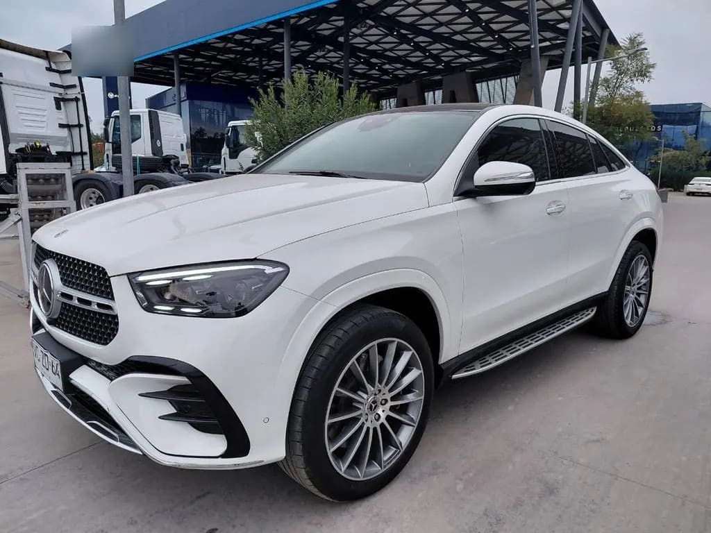 Mercedes-Benz Gle 450 D 3.0 At 4x4 año 2025