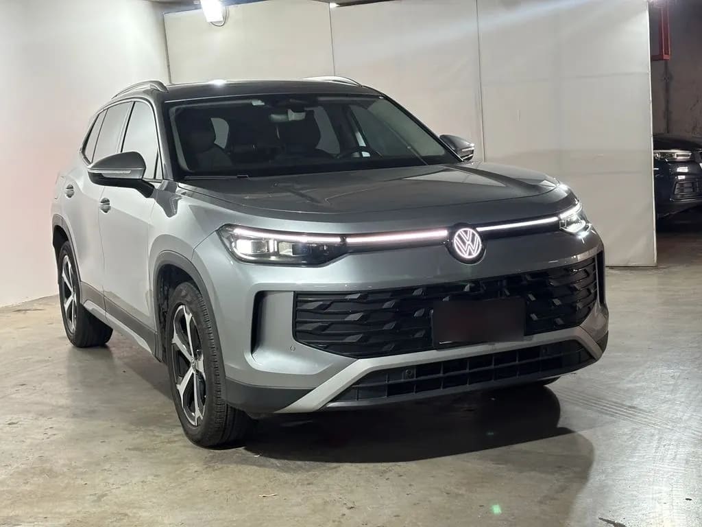 Volkswagen Tiguan Tsi 4x2 1.4 At año 2026