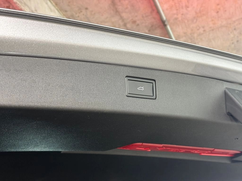 Volkswagen Tiguan Tsi 4x2 1.4 At año 2026
