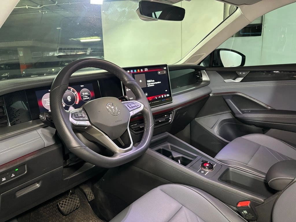 Volkswagen Tiguan Tsi 4x2 1.4 At año 2026
