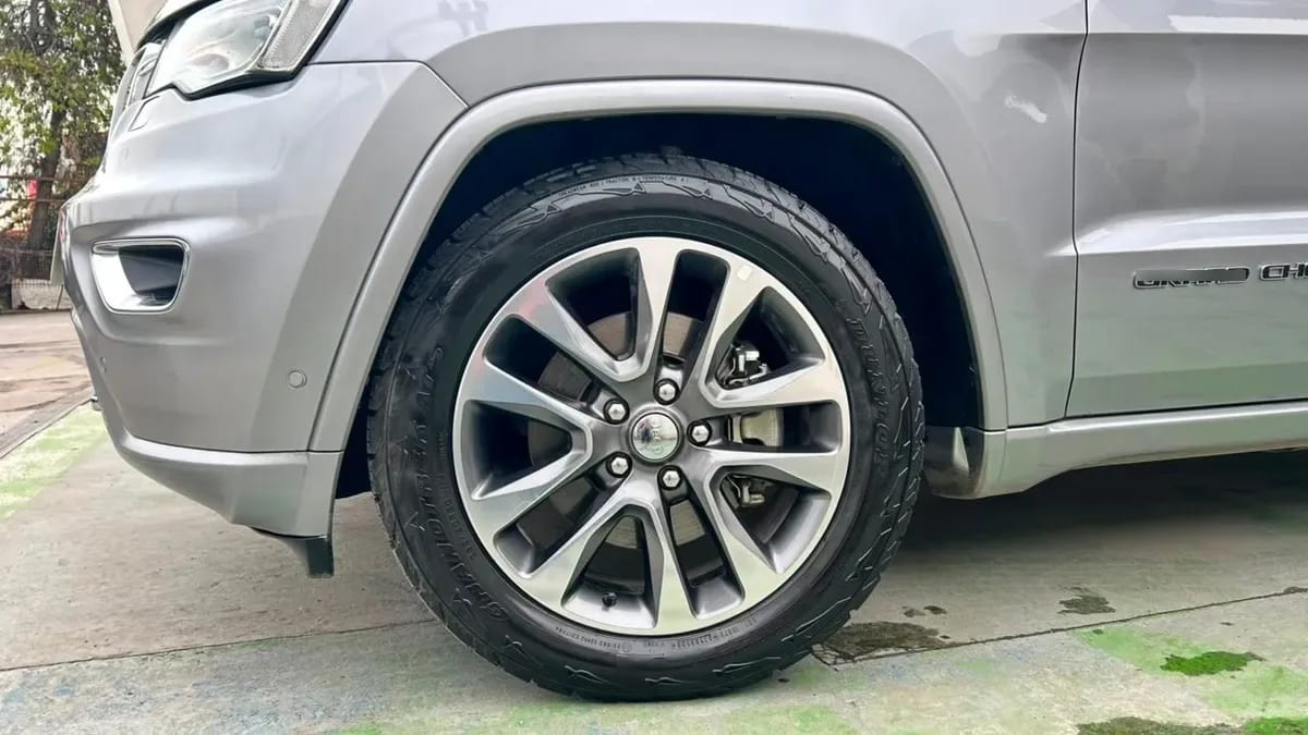 Jeep Grand Cherokee Overland 4x4 5.7 Aut año 2018