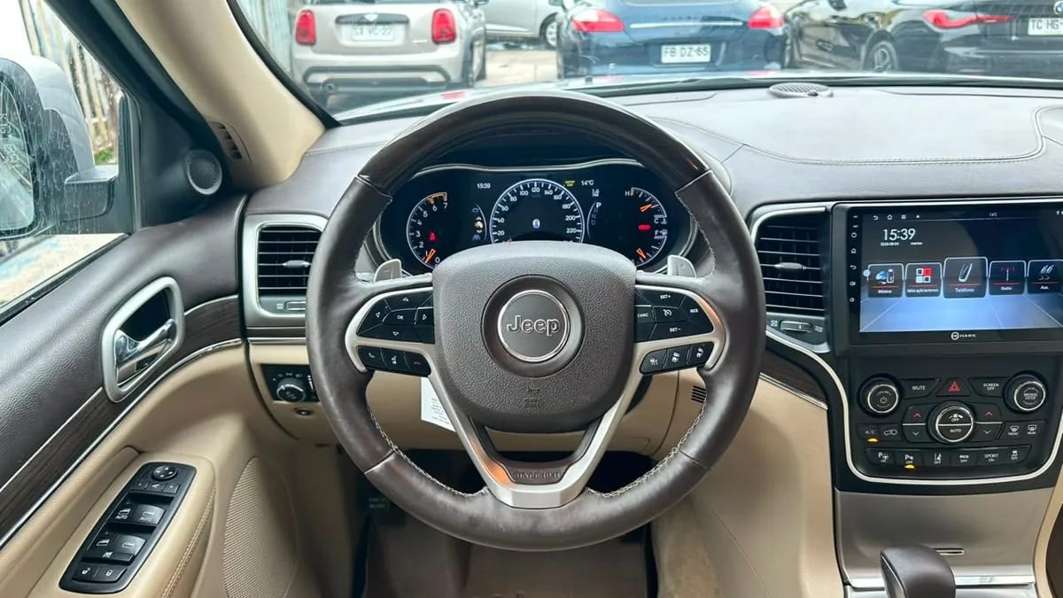 Jeep Grand Cherokee Overland 4x4 5.7 Aut año 2018